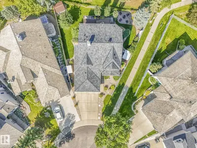 Interior photo 4 of 223 ORMSBY ROAD EAST NW