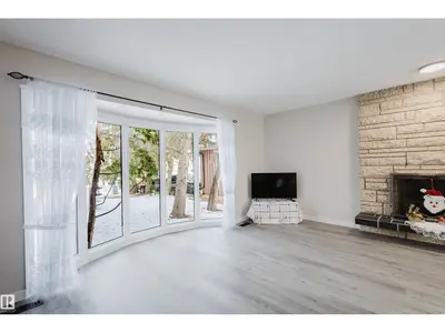 Interior photo 3 of 10423 35 AV NW