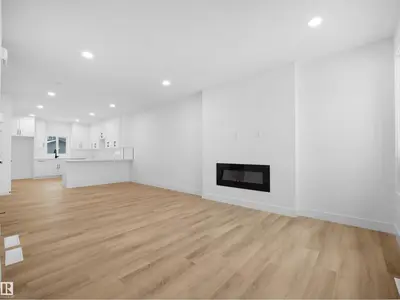 Interior photo 4 of 788 CY BECKER DR NW