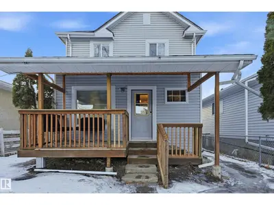 Interior photo 1 of 10656 93 ST NW