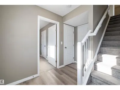 Interior photo 2 of #18 2072 Wonnacott Way SW