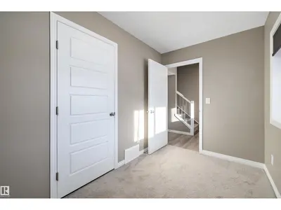 Interior photo 4 of #18 2072 Wonnacott Way SW