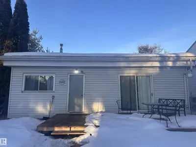 Interior photo 2 of 5128 52 ST