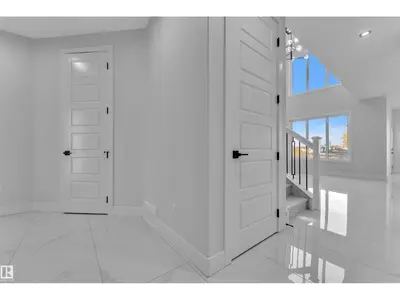 Interior photo 4 of 4310 36 st