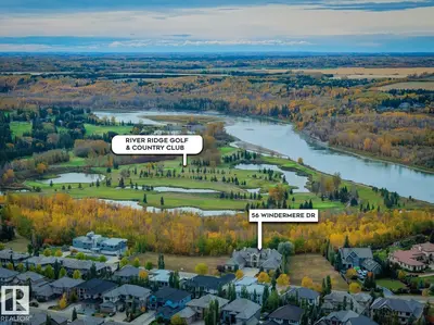 Interior photo 2 of 56 WINDERMERE DR SW