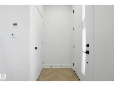 Interior photo 4 of 10919 79 AV NW