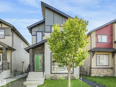 Interior photo 1 of 6693 CARDINAL RD SW