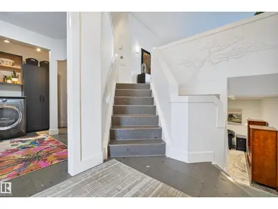 Interior photo 3 of 142 HIGHGROVE TC