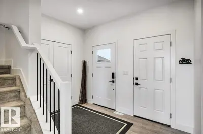 Interior photo 4 of 5248 47 AV