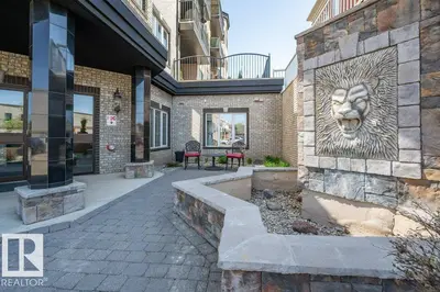 Interior photo 1 of #401 30 ST JOSEPH ST