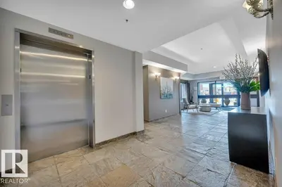 Interior photo 4 of #401 30 ST JOSEPH ST