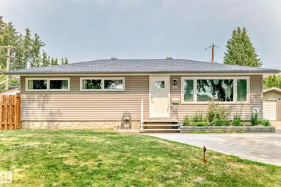 Interior photo 2 of 29 SUNSET BV