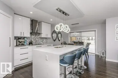 Interior photo 4 of 16109 137A ST NW