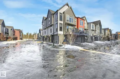 Interior photo 1 of #117 1304 RUTHERFORD RD SW