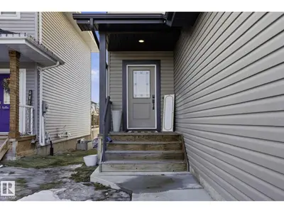 Interior photo 3 of 20 RICHMOND LI