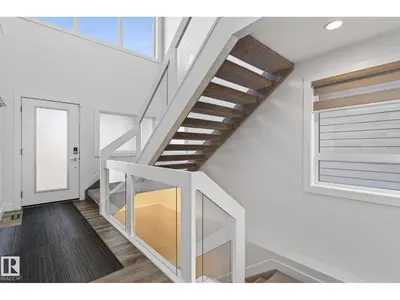 Interior photo 1 of 2227 KELLY CR SW