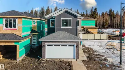 Interior photo 4 of 52 MEADOWGROVE LD