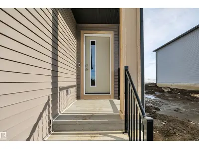 Interior photo 3 of 311 22 ST SW