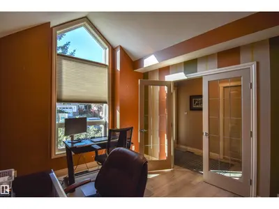 Interior photo 3 of 62 Linkside BV