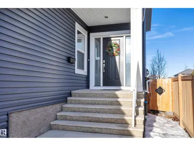 Interior photo 3 of 10 MOBERG CL