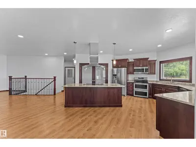 Interior photo 3 of 564032-564034 RANGE ROAD 130