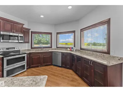 Interior photo 2 of 564032-564034 RANGE ROAD 130