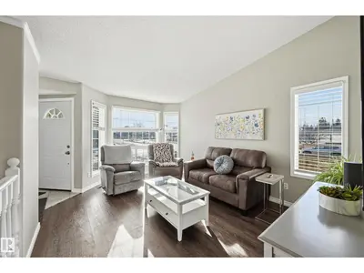Interior photo 3 of 2952 39 AV NW