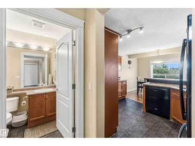 Interior photo 3 of 11715 167A AV NW