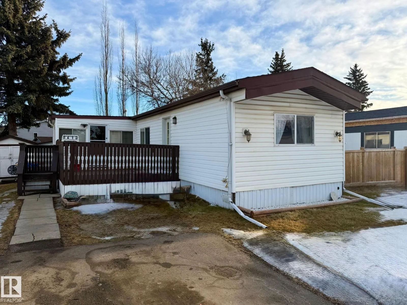41 Willow Park Estates, Leduc - 2 bedroom Single Family Residence for sale