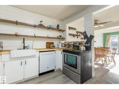 Interior photo 3 of 19 Greenfield ES