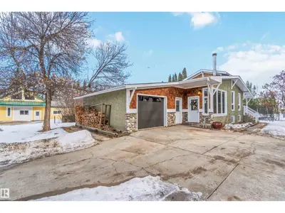 Interior photo 2 of #91 54200 RGE ROAD 265