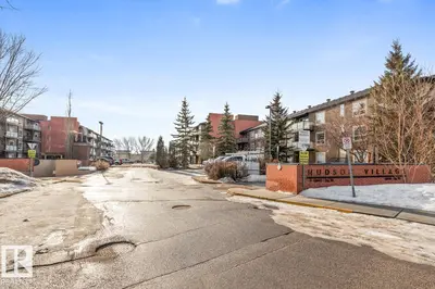 Interior photo 1 of #212 13907 136 ST NW