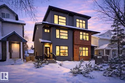 Interior photo 1 of 11331 76 AV NW