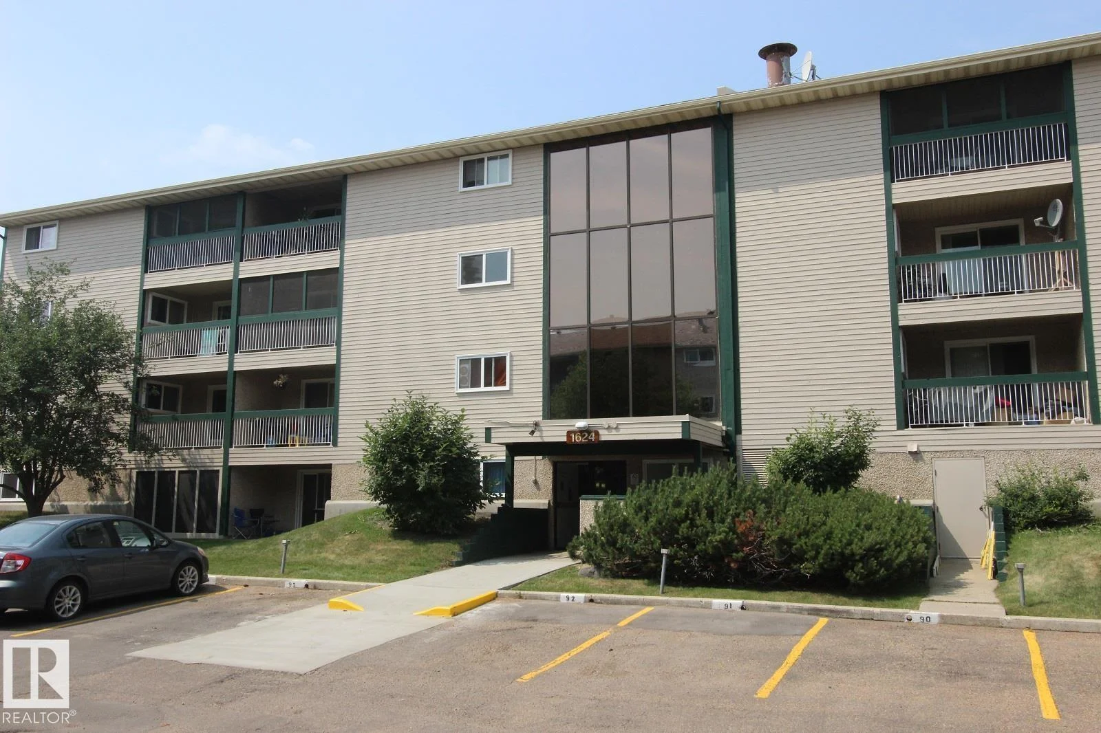 #205 1624 48 ST NW, Edmonton - 1 bedroom Apartment for sale