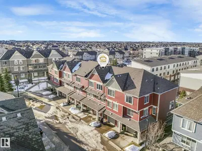 Interior photo 4 of #91 603 WATT BV SW