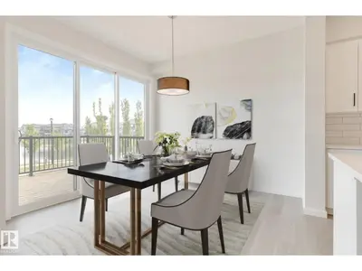 Interior photo 1 of 5433 Hawthorn Run SW