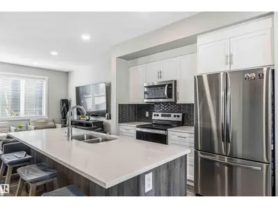 Interior photo 2 of 1908 25 ST NW