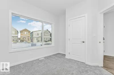 Interior photo 1 of 4293 KINGLET DR NW