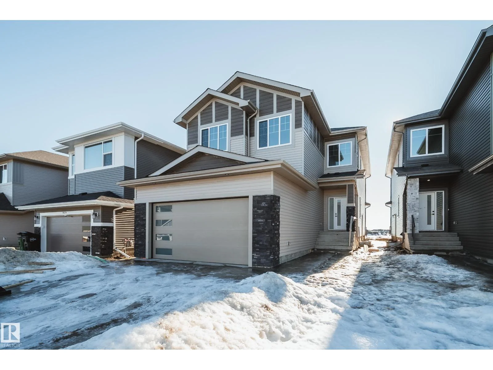 7023 177 AV NW, Edmonton - 5 bedroom Detached Single Family for sale