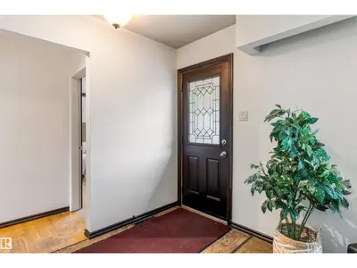 Interior photo 4 of 52 BELMONT DR