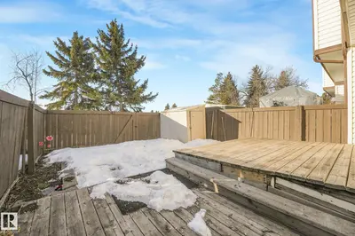 Interior photo 3 of 2625 135 AV NW