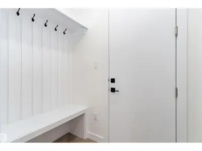 Interior photo 2 of 8916 MAYDAY WY SW