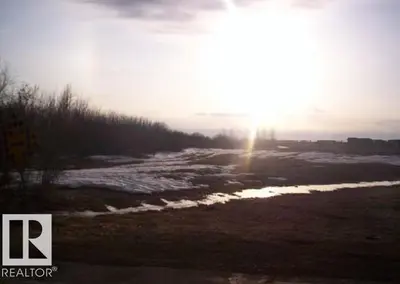 Interior photo 3 of 4810 51 ST