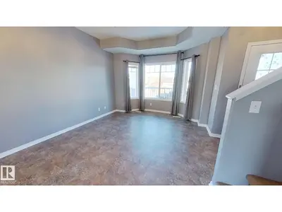 Interior photo 2 of 222 SCHUBERT ST