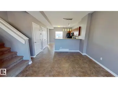 Interior photo 4 of 222 SCHUBERT ST