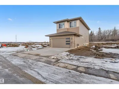 Interior photo 2 of 17839 7 ST NE