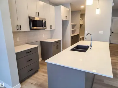 Interior photo 3 of 139 HILTON CV