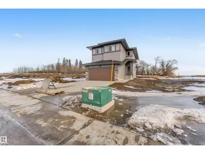 Interior photo 1 of 17811 7 ST NE