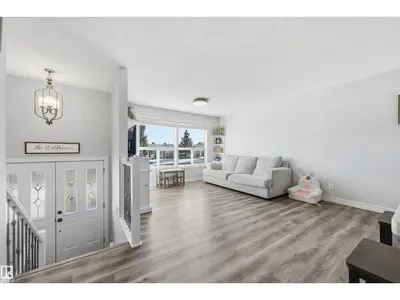 Interior photo 1 of 848 MILLBOURNE RD E NW