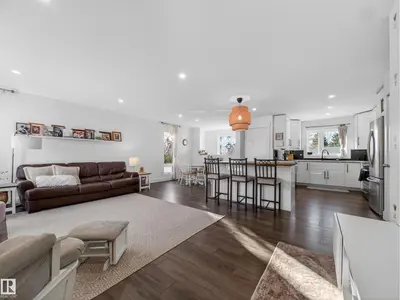 Interior photo 1 of 6 HIGHWOOD PL